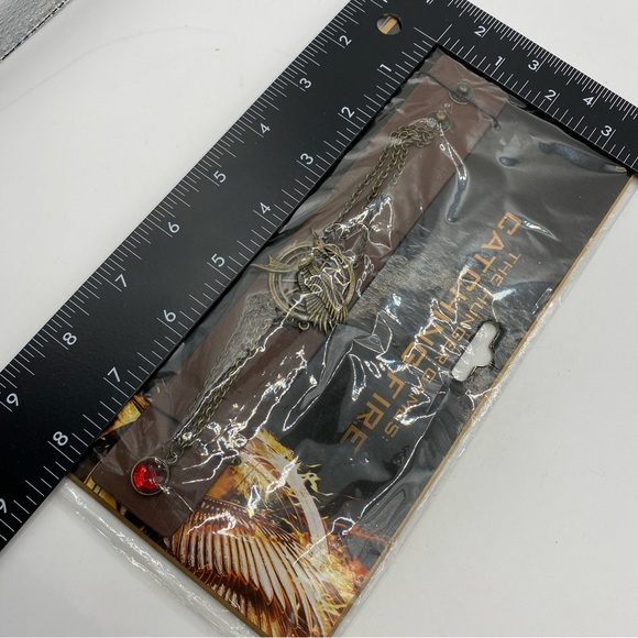 NECCA The Hunger Games: CATCHING FIRE Mockingjay Cuff New In Package - Picture 2 of 8